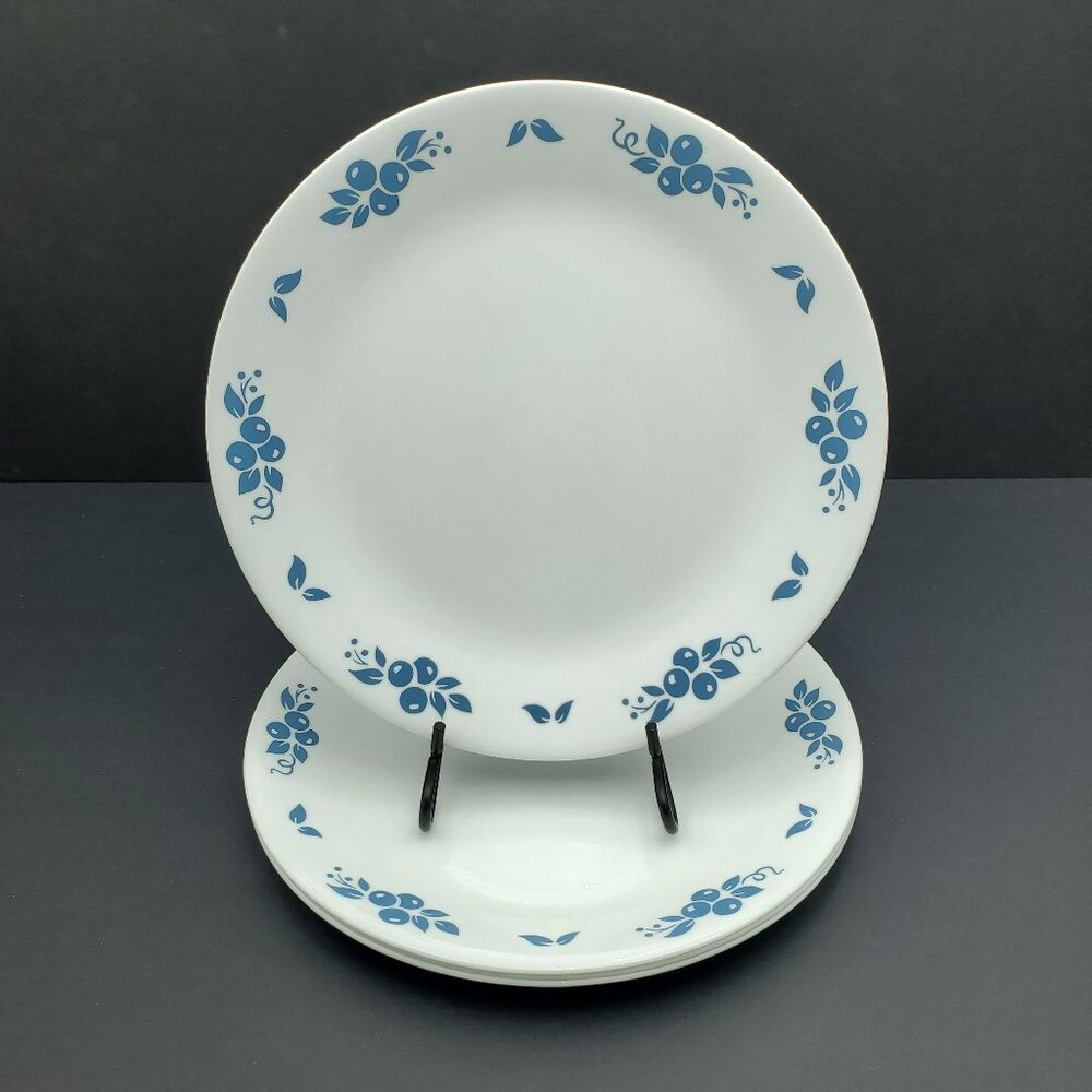 Corelle Eve Dinner Plates Corning White Plates Blue Apples Cherries Fruit Band